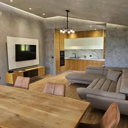 Apartment Tirana Sunny Bliss 2 *