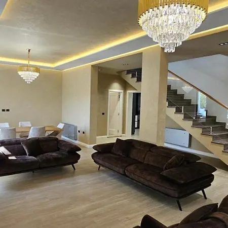 Tirana Sunny Bliss 2 Apartment Petrele