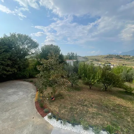 Apartment Tirana Sunny Bliss 2 *